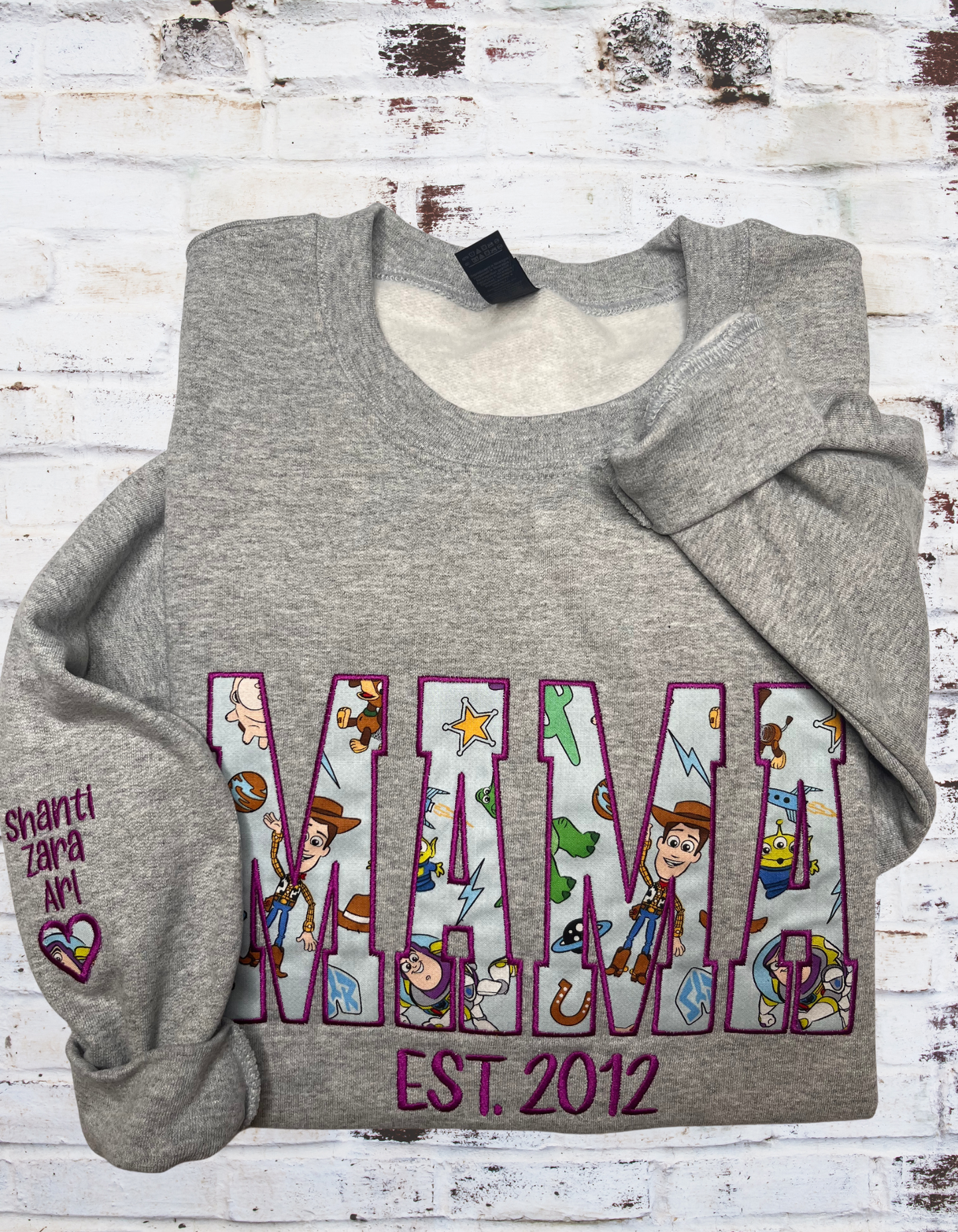 Mama Appliqué Sweatshirt (Customize)