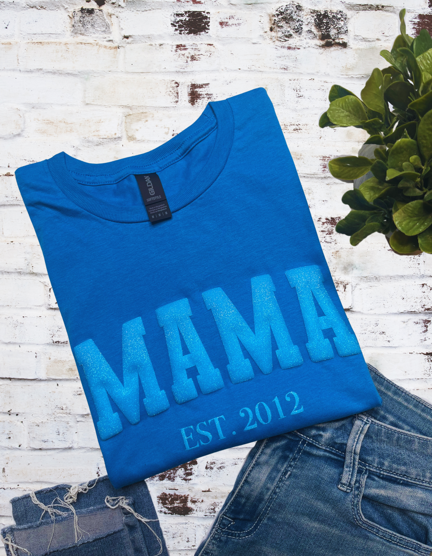 Glitter MAMA Puff Print Tshirt with EST Year